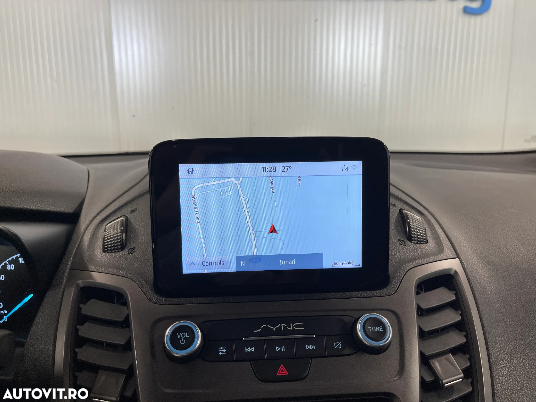 Ford Transit Connect - 15