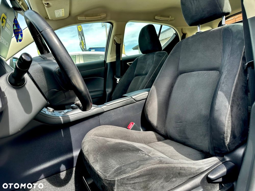 Lexus CT - 10