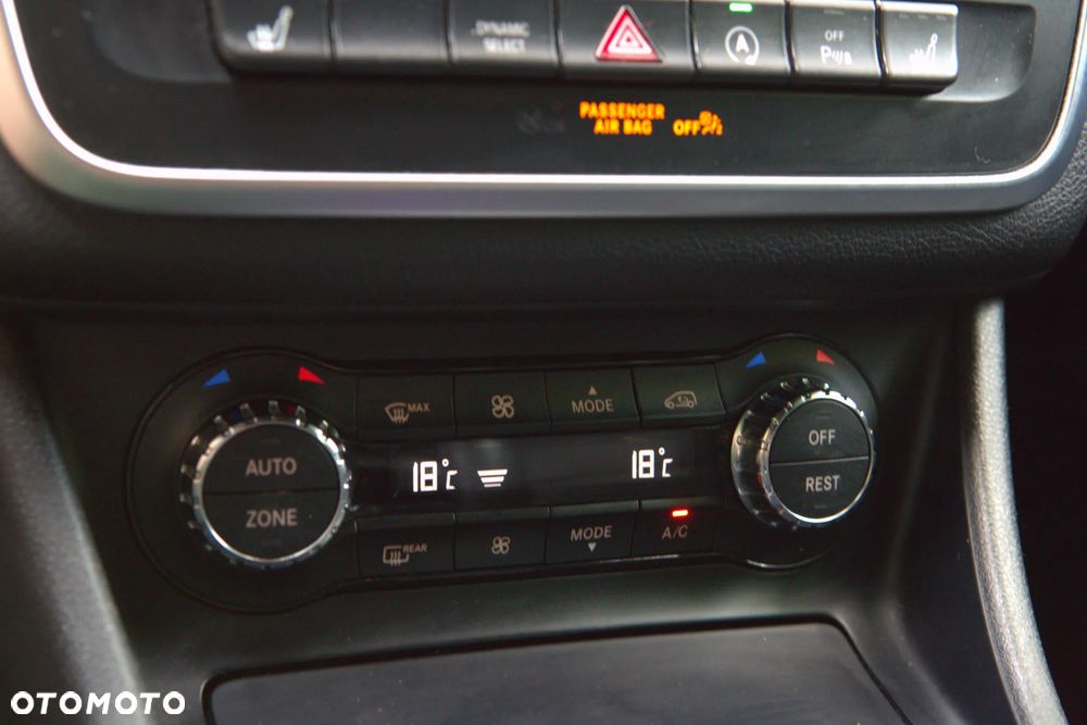 Mercedes-Benz CLA 250 4-Matic Sport - 34