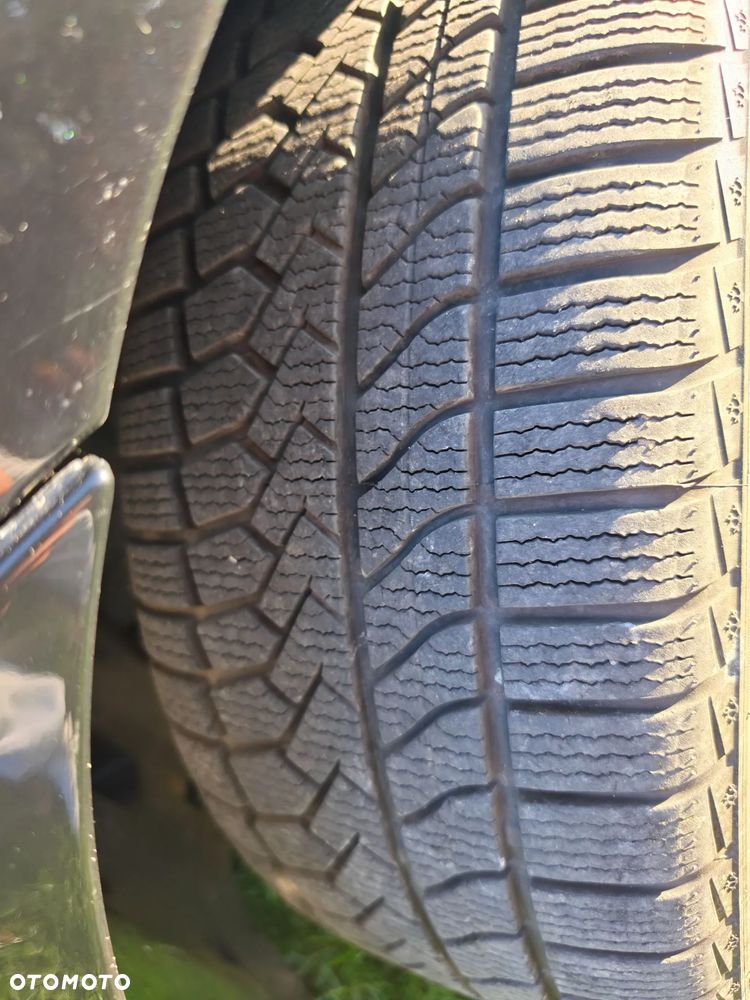 BMW Seria 5 - 17