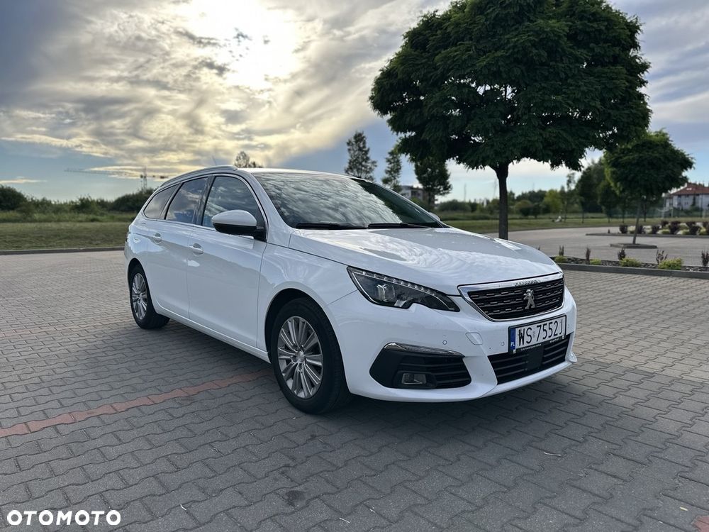 Peugeot 308 1.5 BlueHDi Allure Pack S&S EAT8 - 25