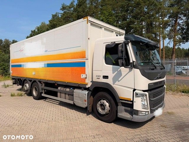 Volvo FM 330 6X2 - 1