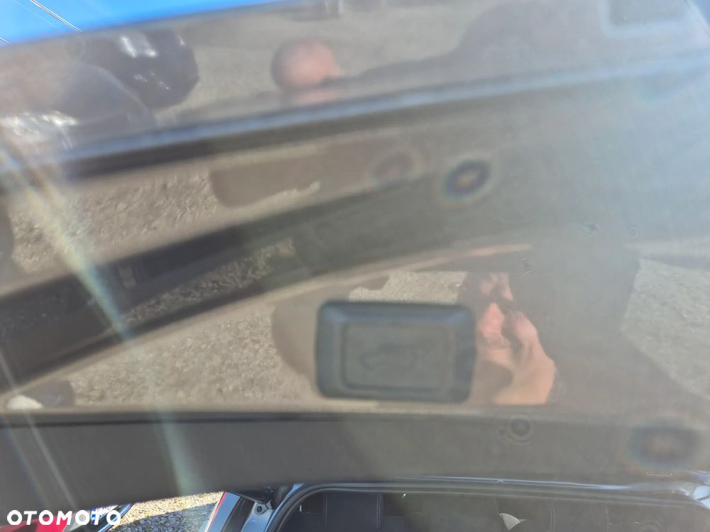 Toyota RAV4 Hybrid Premium 4x2 - 36