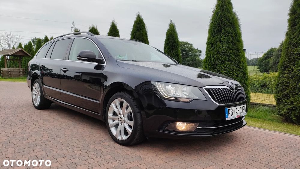 Skoda Superb 2.0 TDI DSG Elegance - 3