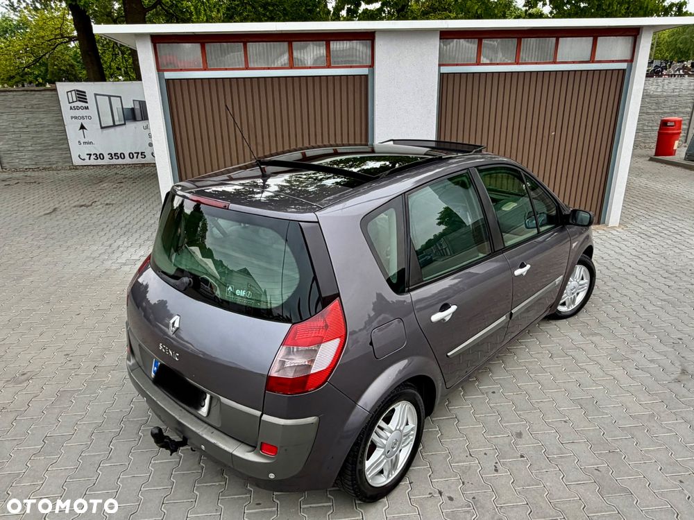 Renault Scenic - 11