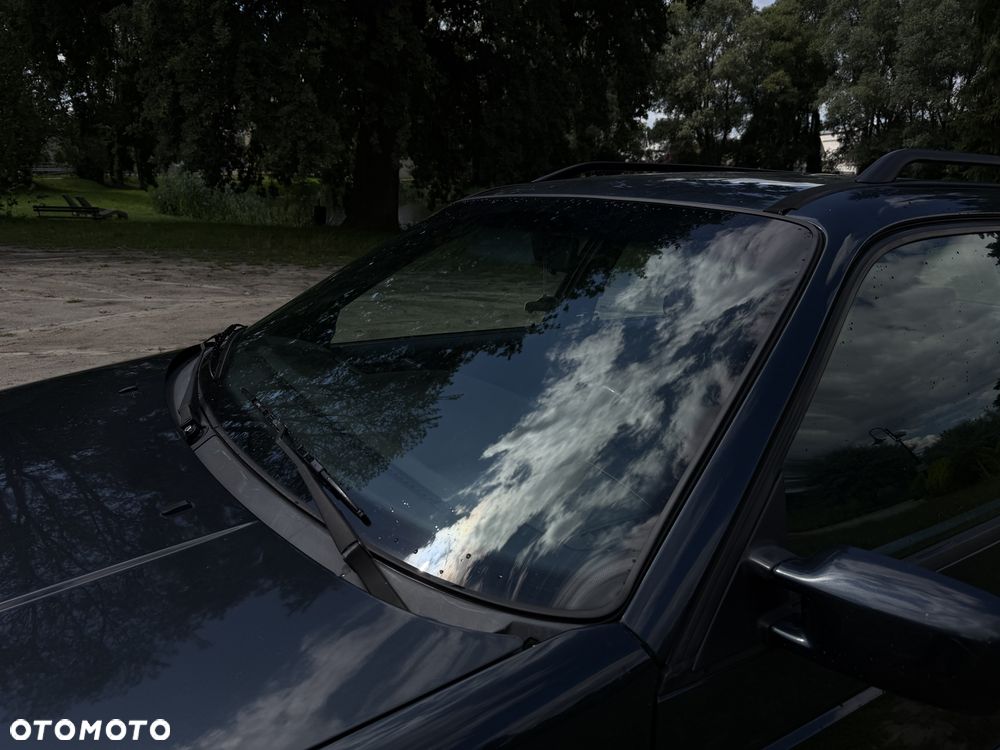 Volkswagen Passat 1.8 GL - 21
