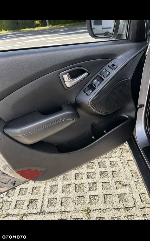 Hyundai ix35 - 9