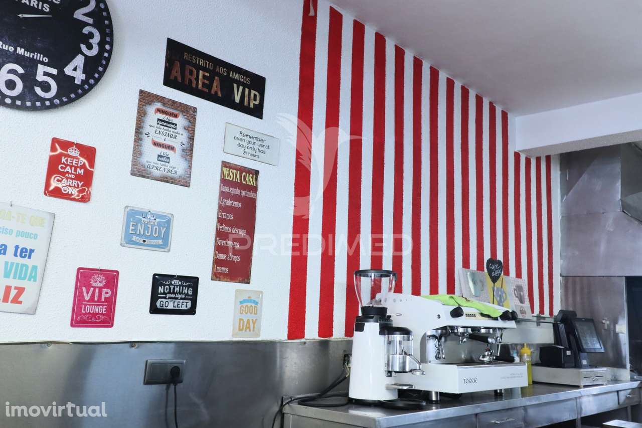 Churrasqueira / Restaurante    Valadares    Vila Nova de Gaia - Grande imagem: 3/11