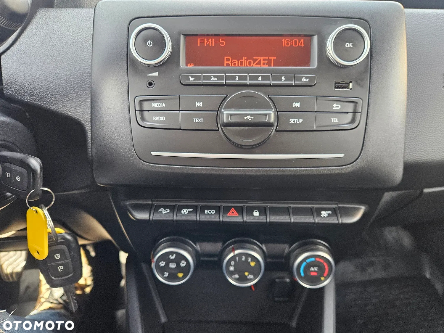 Dacia Duster 1.3 TCe FAP Comfort 4WD - 11