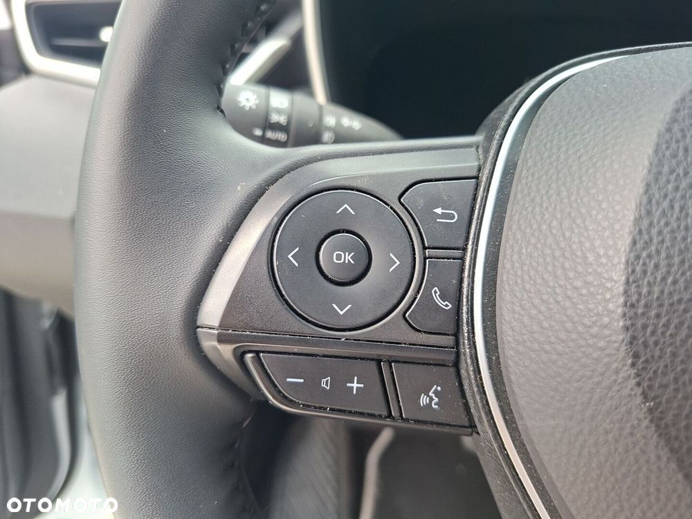 Toyota Corolla 1.8 Hybrid Style - 21