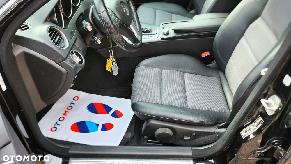 Mercedes-Benz Klasa C 180 (BlueEFFICIENCY) 7G-TRONIC Avantgarde - 6