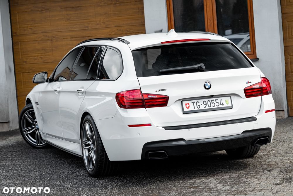 BMW Seria 5 M550d xDrive - 7