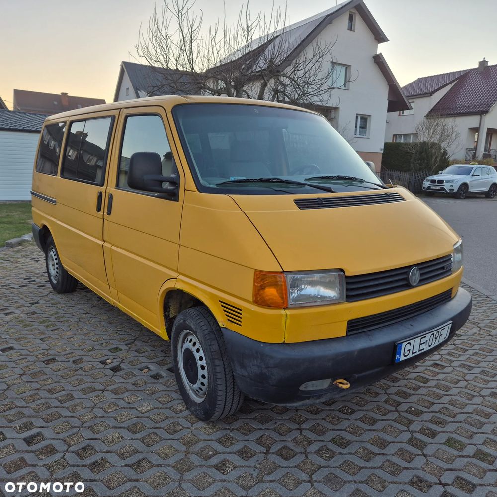 Volkswagen Transporter - 2