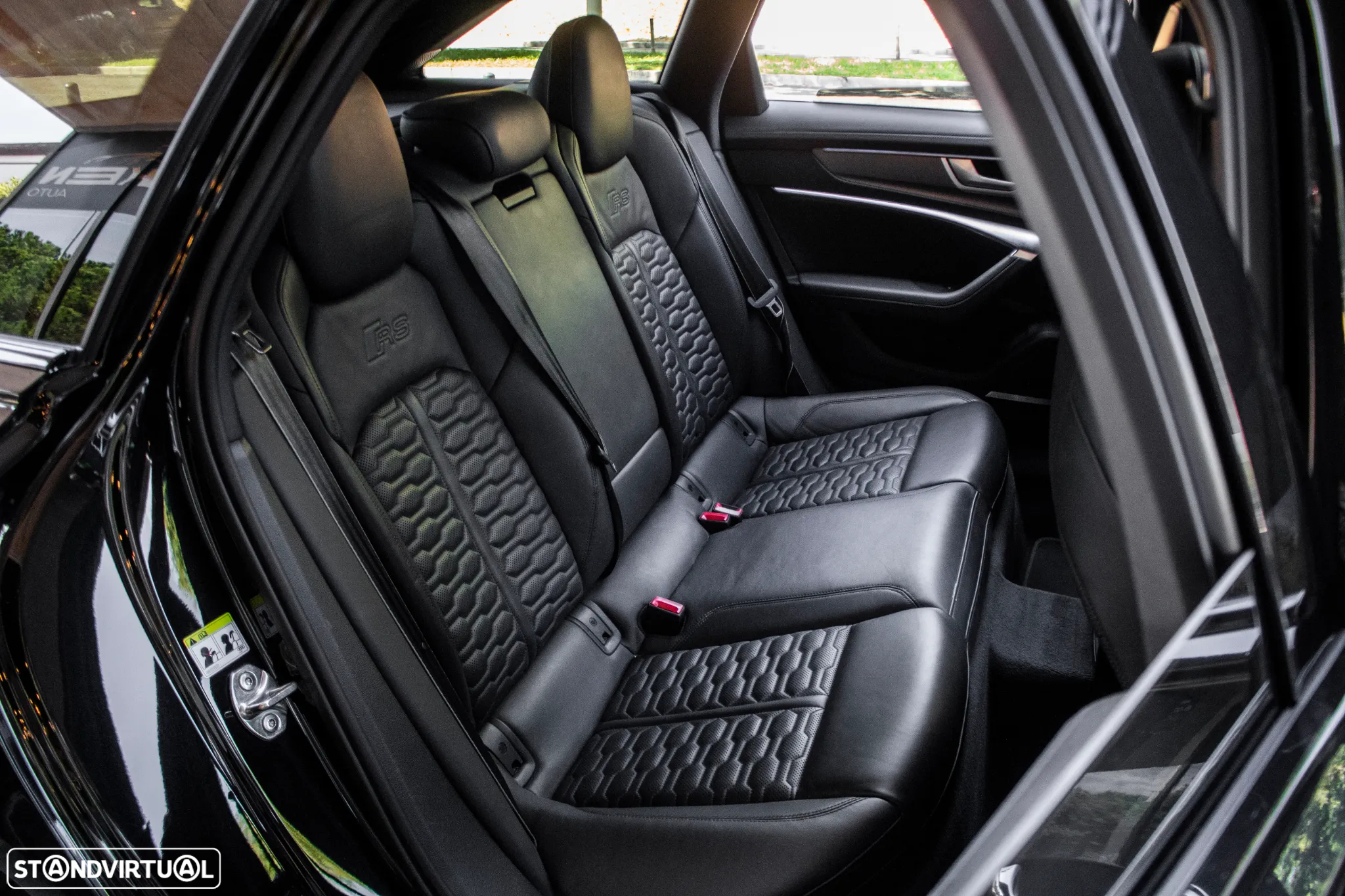 Audi RS6 Avant 4.0 TFSI quattro Tiptronic - 34