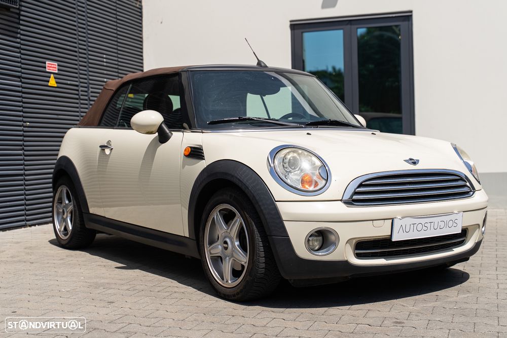 MINI Cabrio Cooper - 3