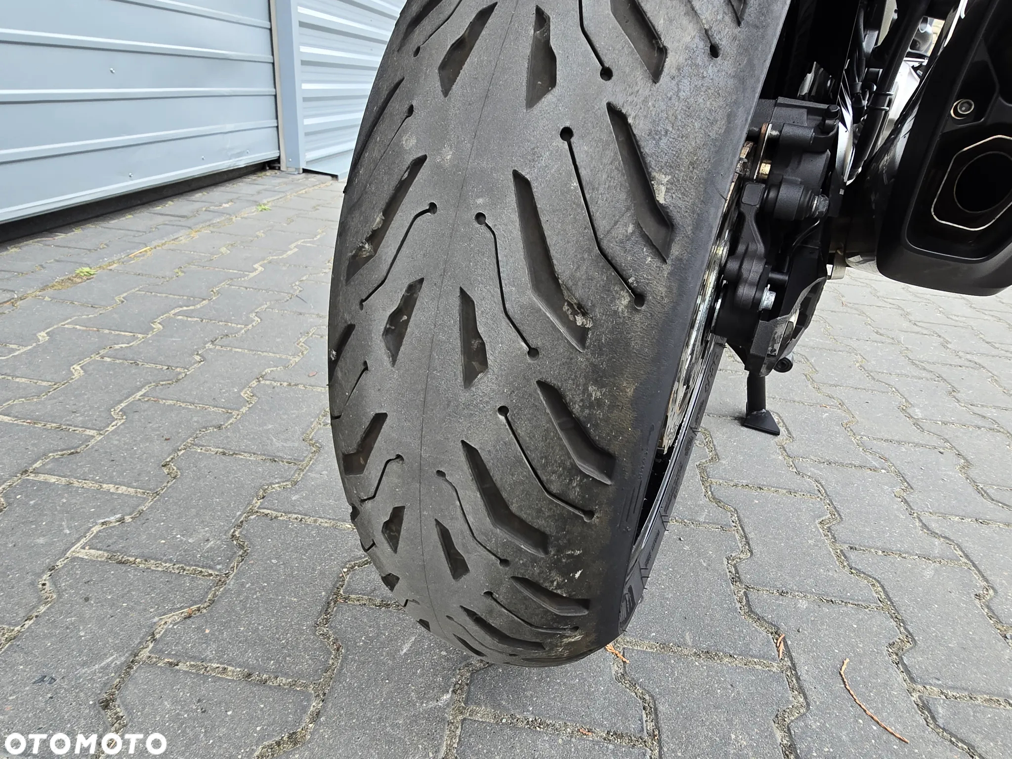 Kawasaki Versys 1000 - 10