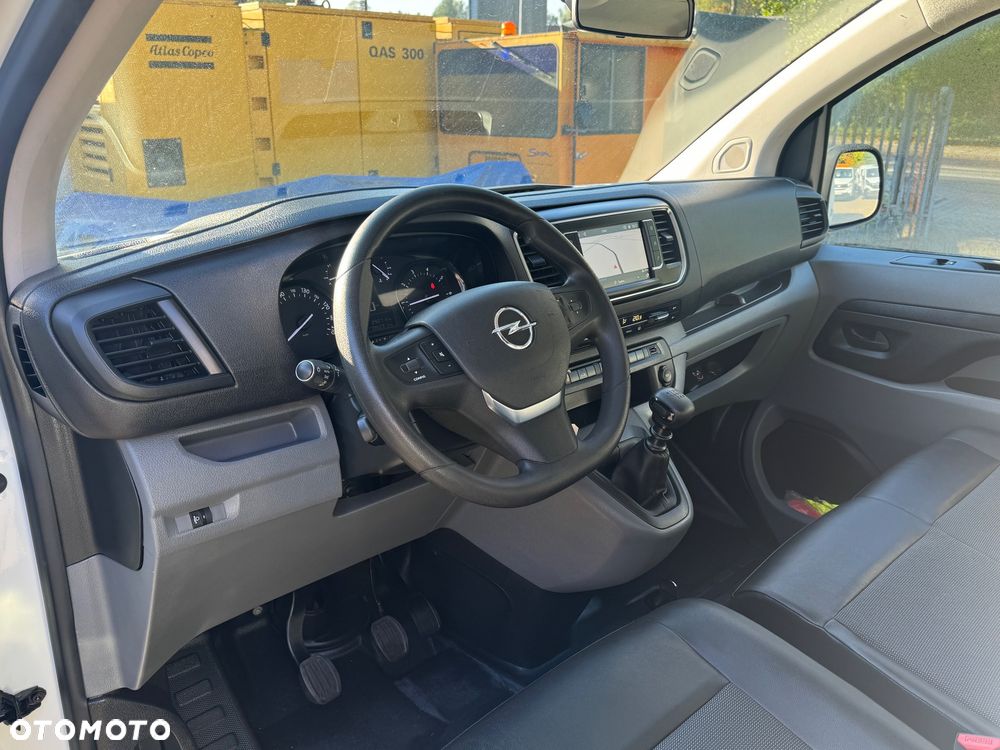 Opel Vivaro - 18