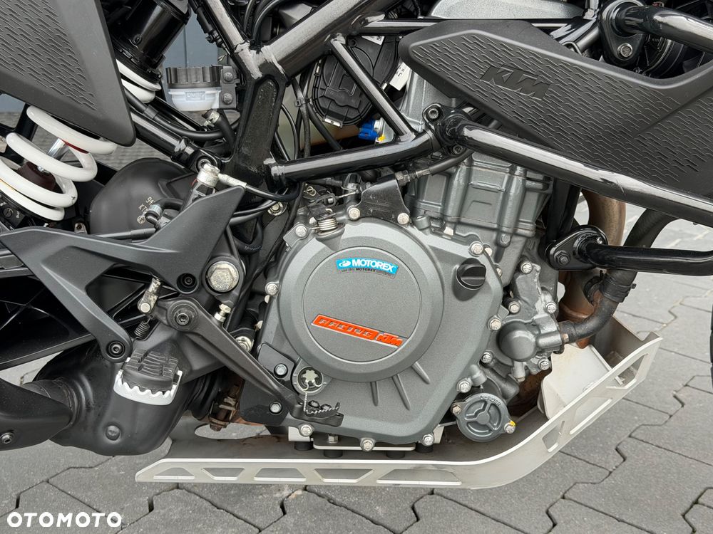 KTM Adventure - 14