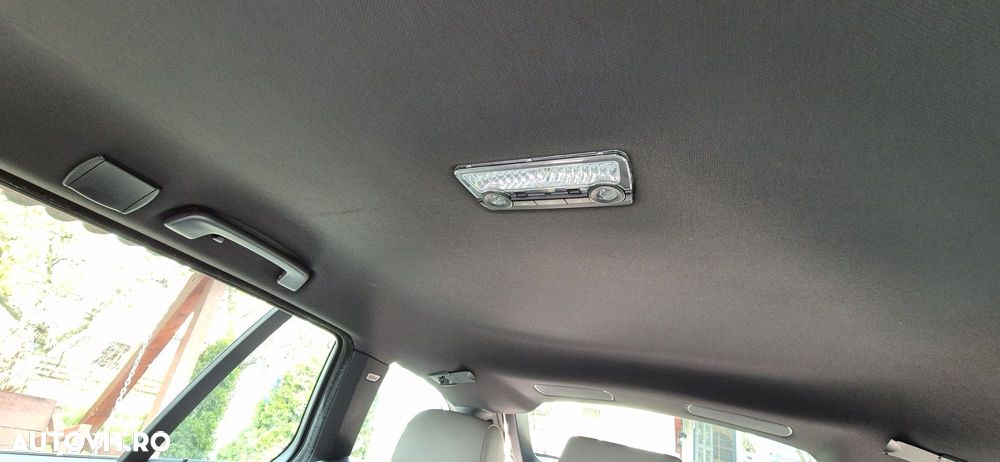 Plafon negru M bmw seria 5 f11 2013 - 4