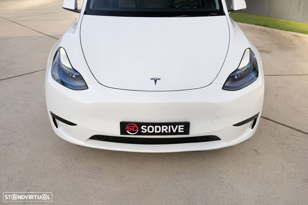Tesla Model Y Standard RWD - 22