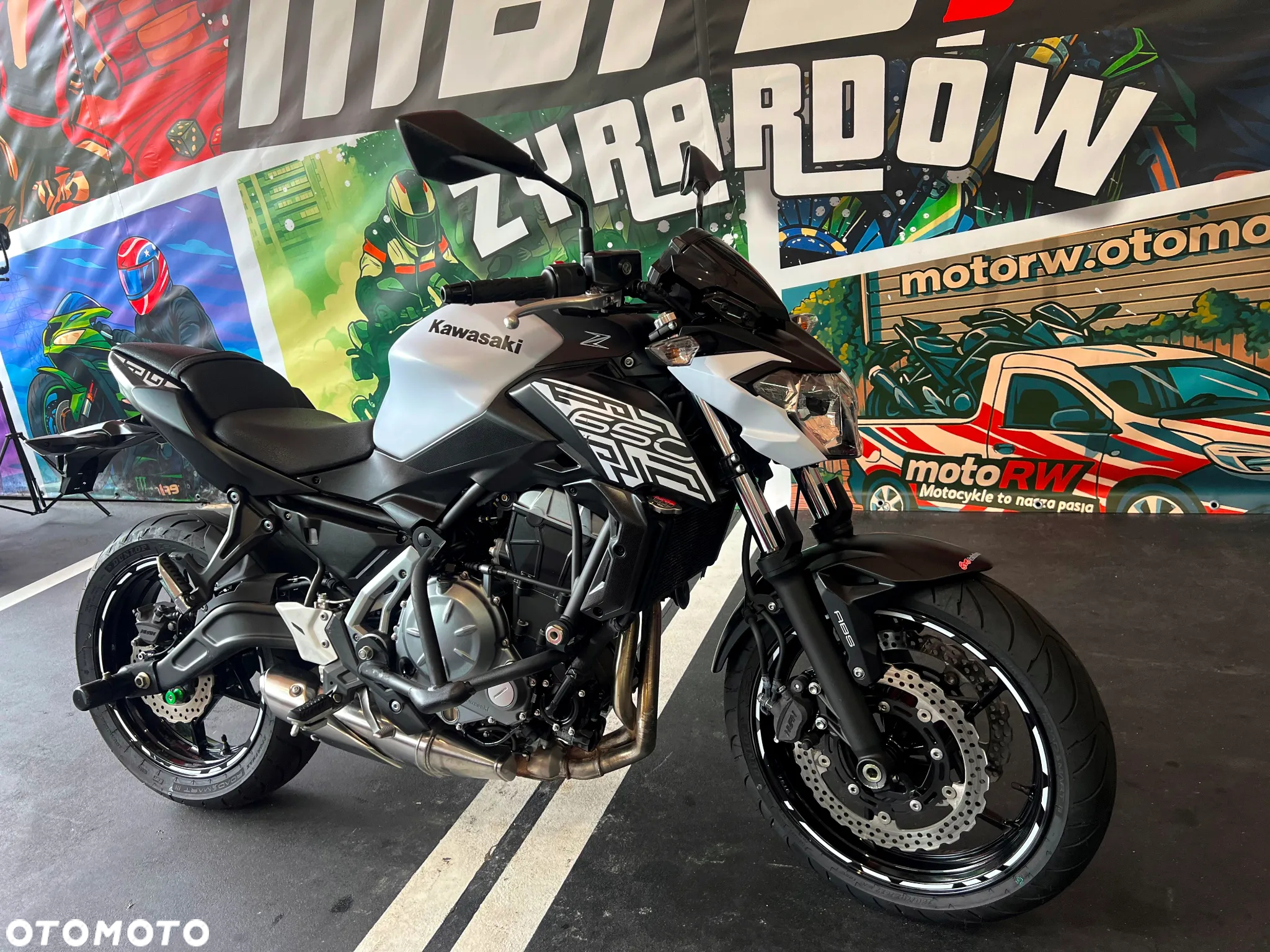 Kawasaki Z 650 - 6