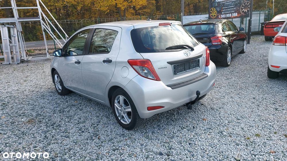Toyota Yaris 1.33 VVT-i Executive - 22