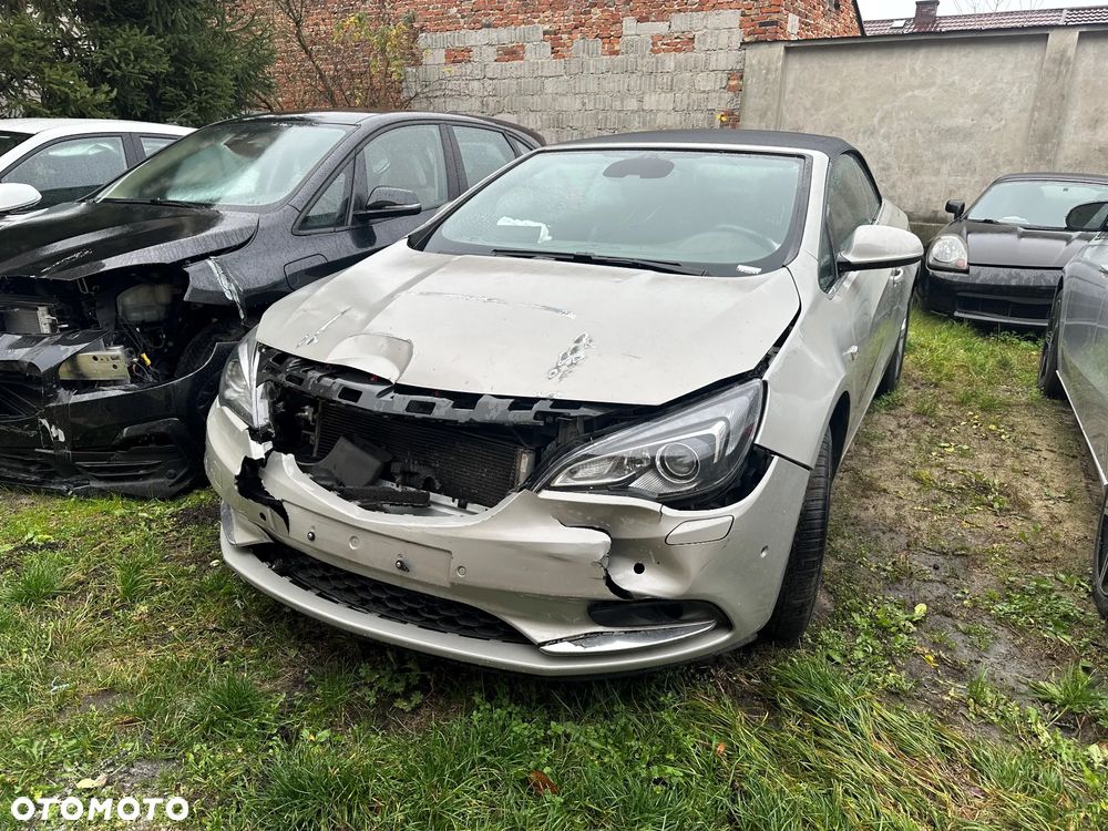 Opel Cascada 1.6 (ECOTEC) DI Turbo (ecoFLEX) Start/Stop Edition - 24