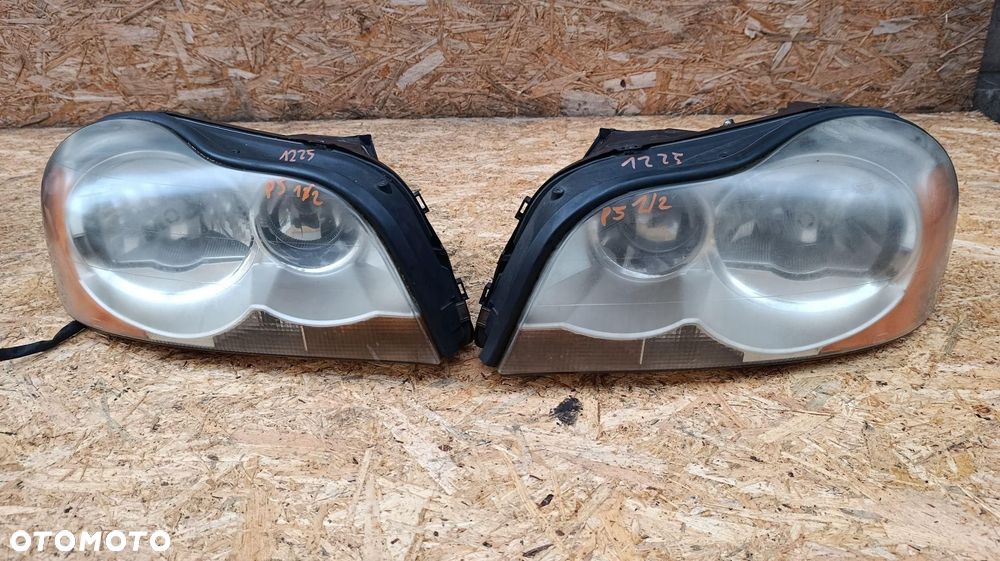 LAMPA LEWA PRAWA PRZÓD REFLEKTOR LEWY PRAWY XENON VOLVO XC90 89078597