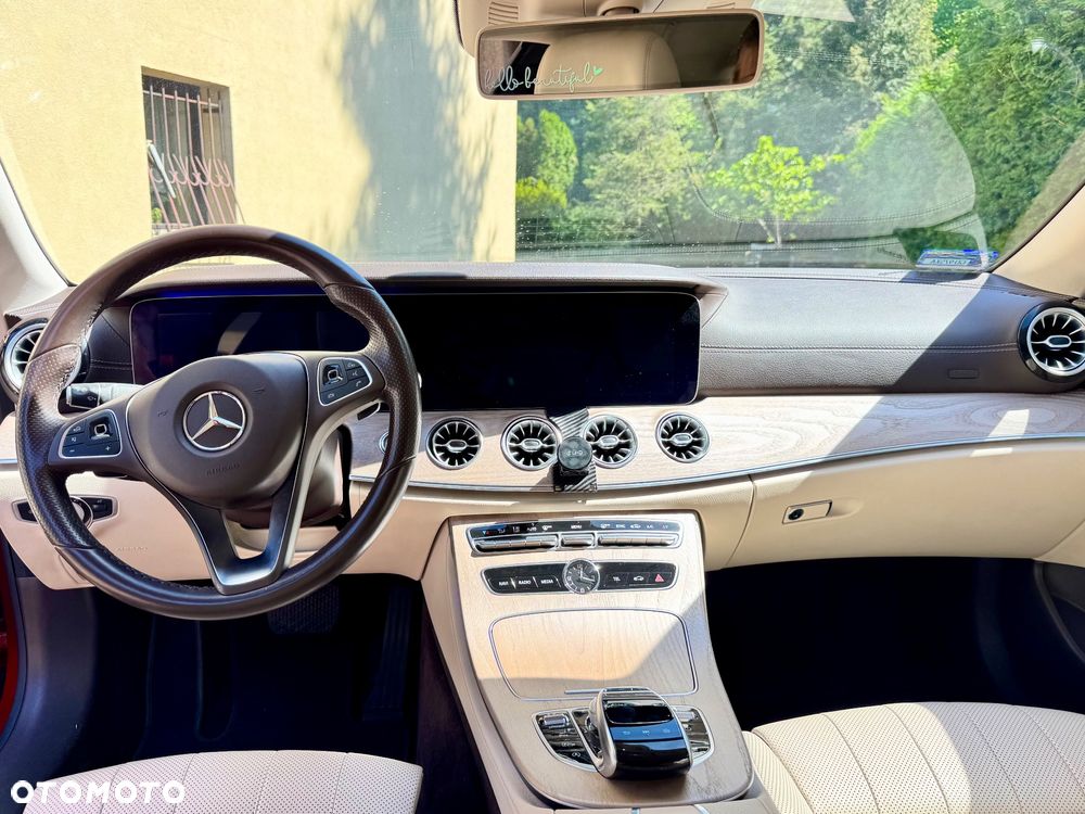 Mercedes-Benz Klasa E 220 d 4-Matic 9G-TRONIC - 6