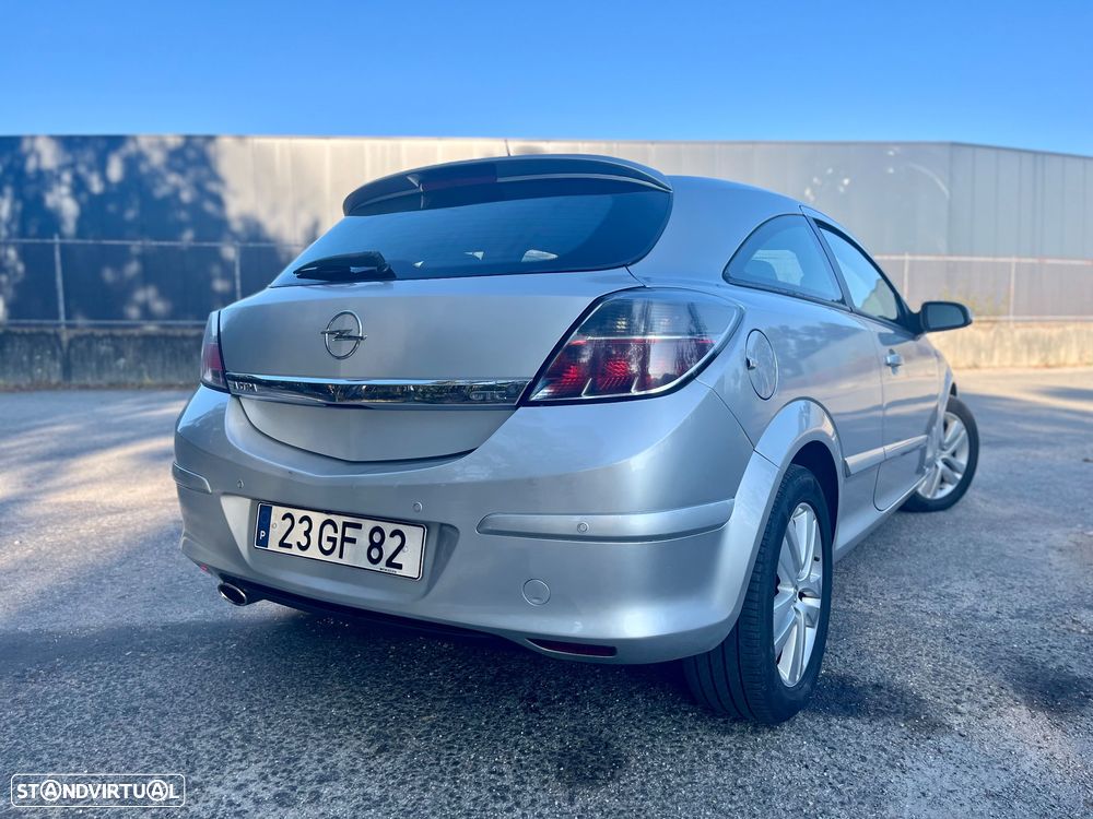 Opel Astra GTC 1.7 CDTI - 5