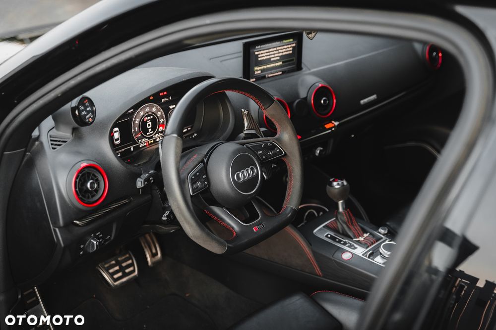 Audi RS3 Limousine TFSI quattro S tronic - 12