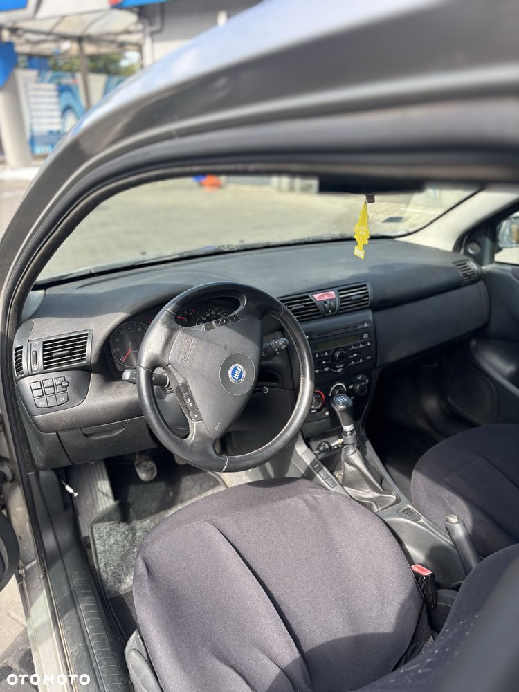 Fiat Stilo - 5