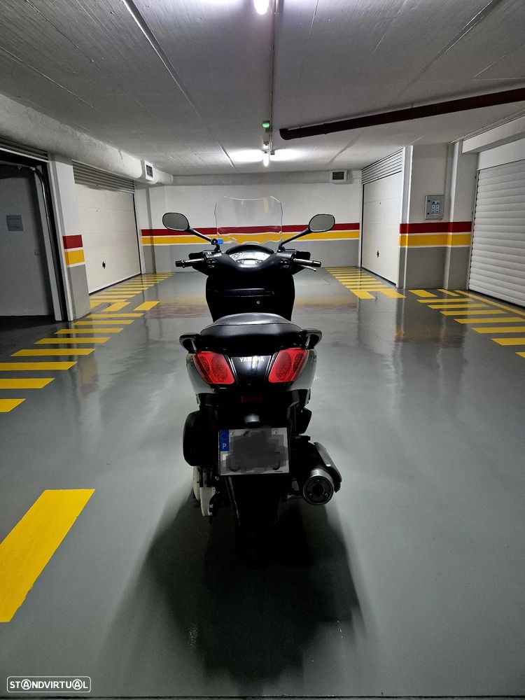 Yamaha X-Max - 5