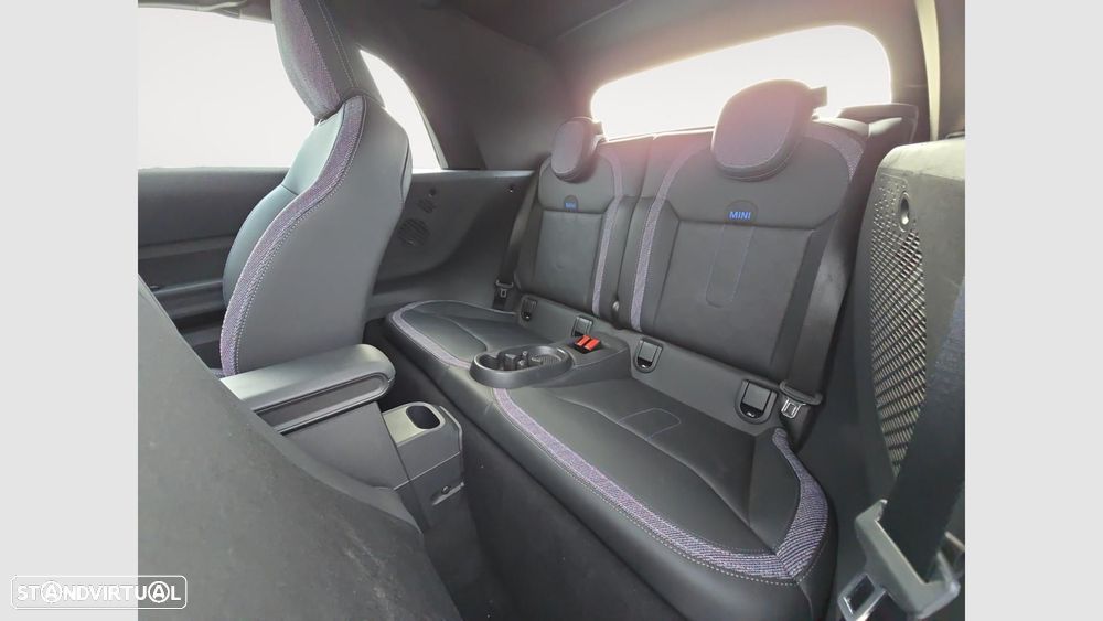 MINI Cabrio C Classic M - 14