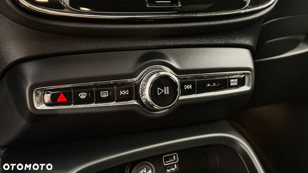 Volvo XC 40 T5 AWD Geartronic R-Design - 33