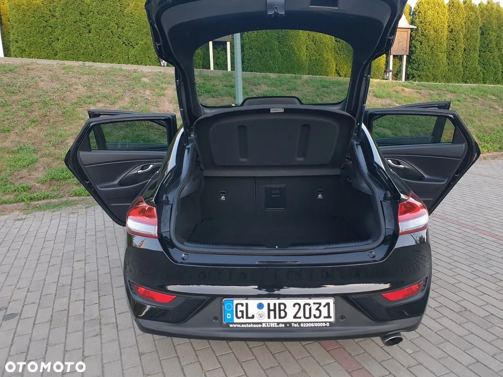 Hyundai i30 1.4 T-GDI Premiere Style - 11