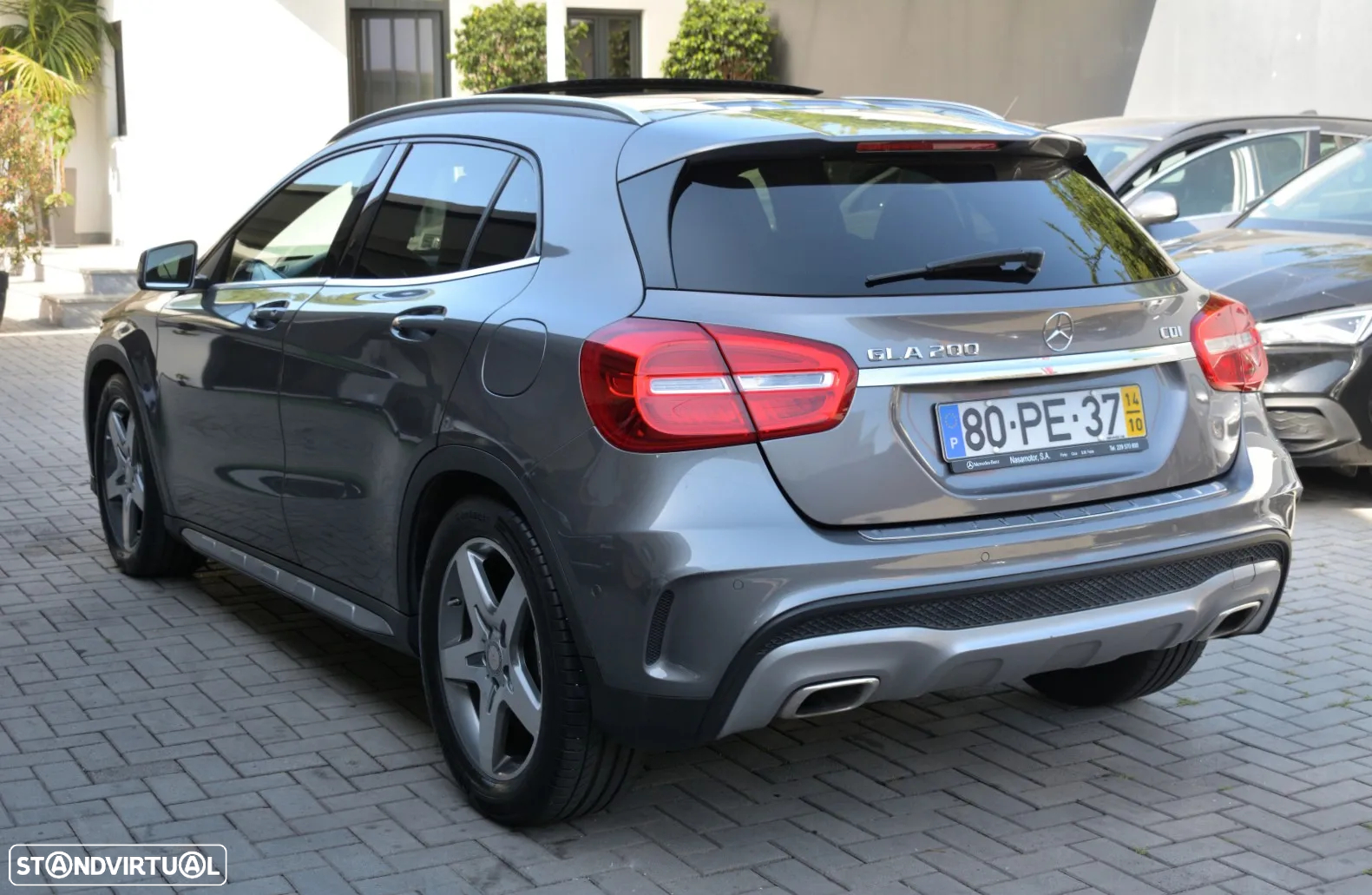 Mercedes-Benz GLA 200 CDi AMG Line - 11