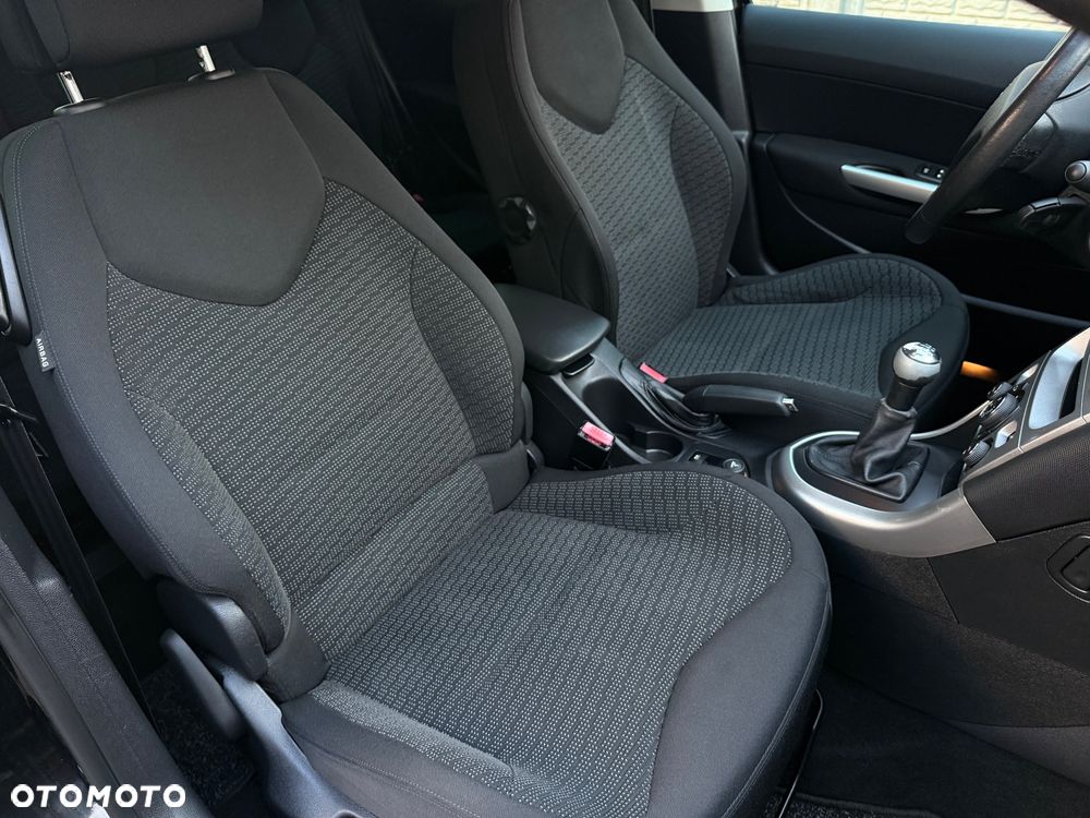 Peugeot 308 120 VTi Platinum - 32