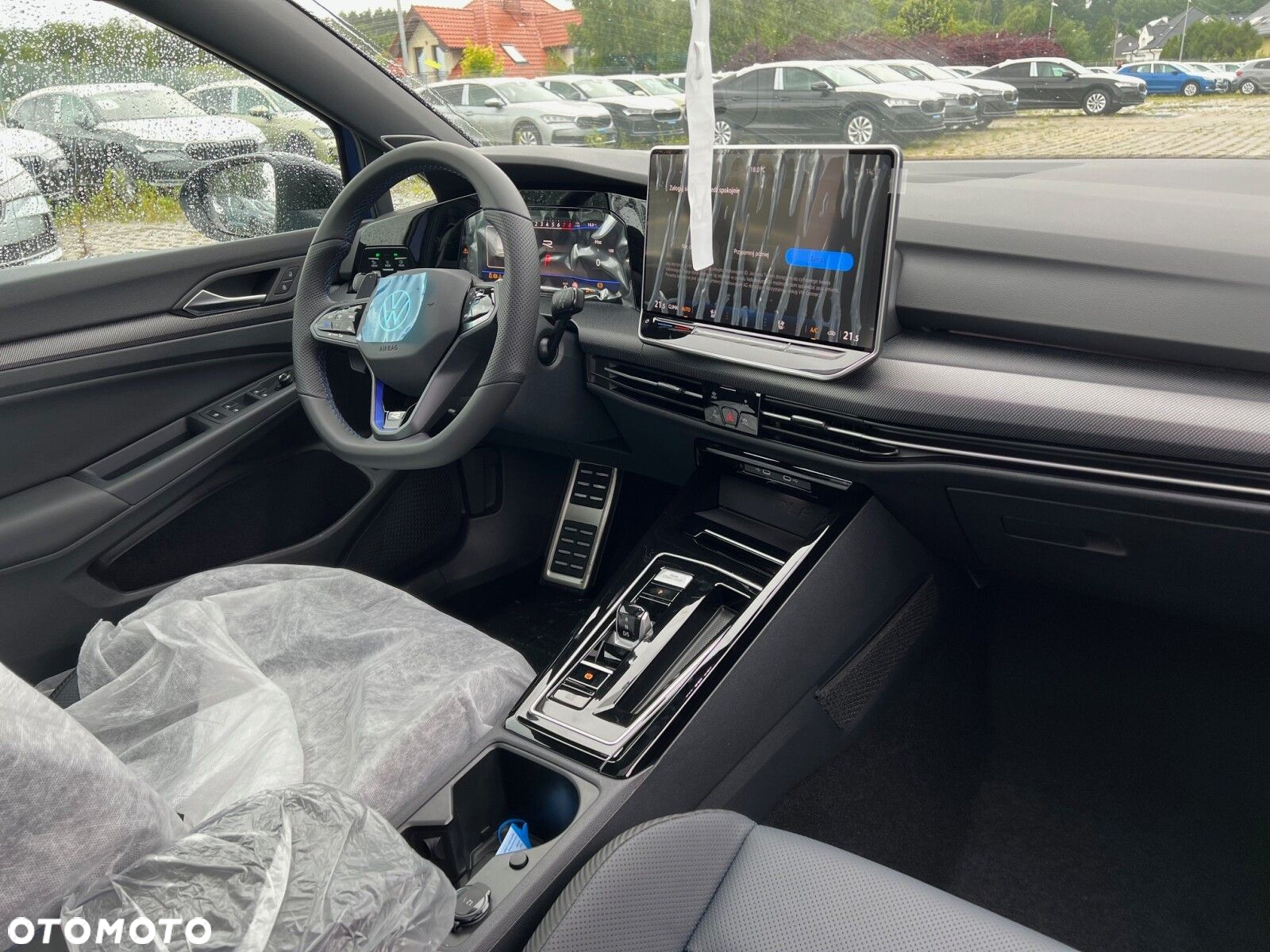 Volkswagen Golf VIII 2.0 TSI 4Motion R - 6