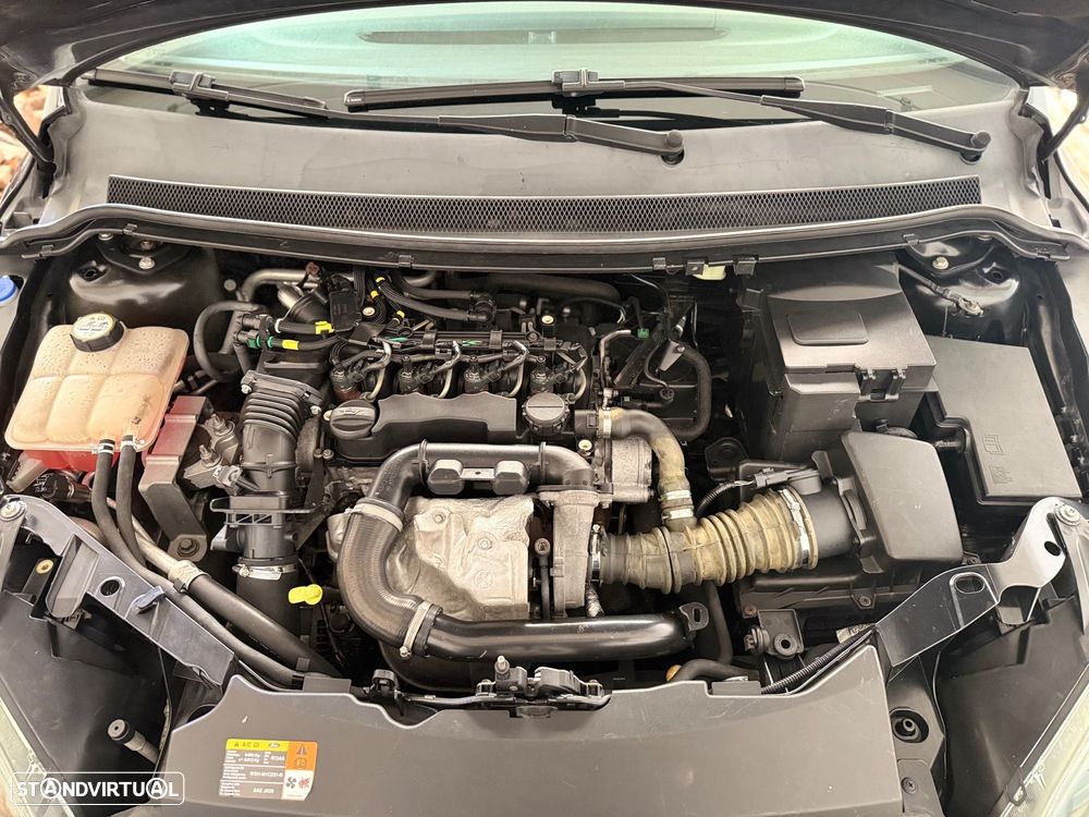 Ford Focus 1.6 TDCi Sport - 16