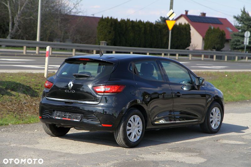 Renault Clio 1.2 16V 75 Experience - 2