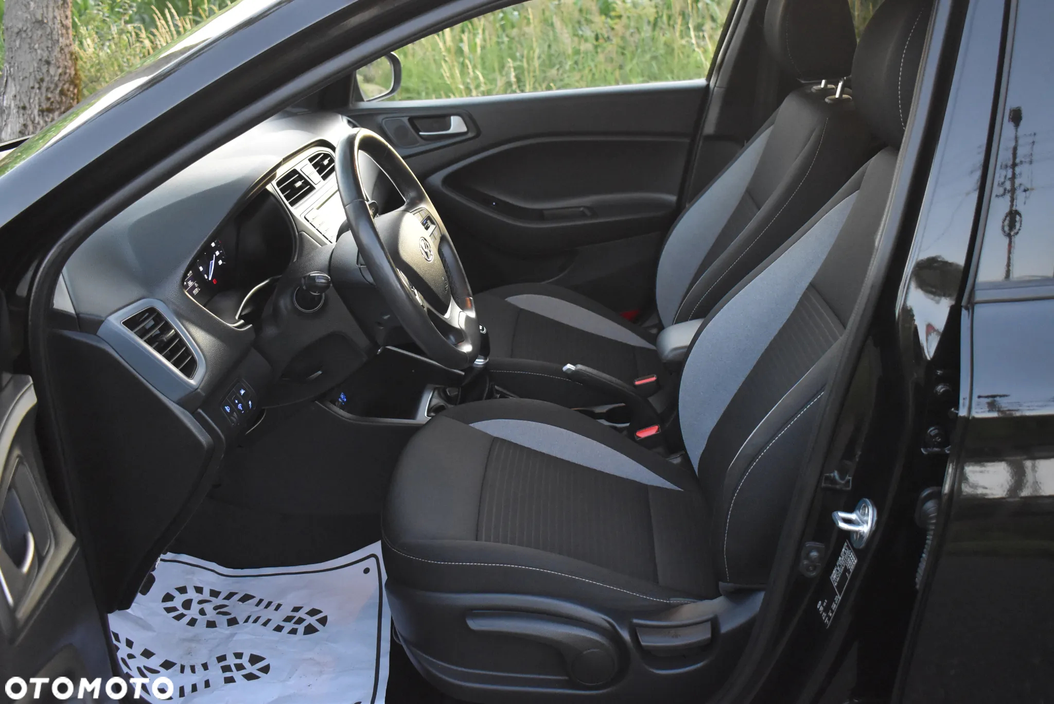 Hyundai i20 - 22