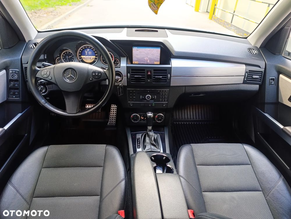 Mercedes-Benz GLK 220 CDI DPF 4Matic BlueEFFICIENCY 7G-TRONIC - 8