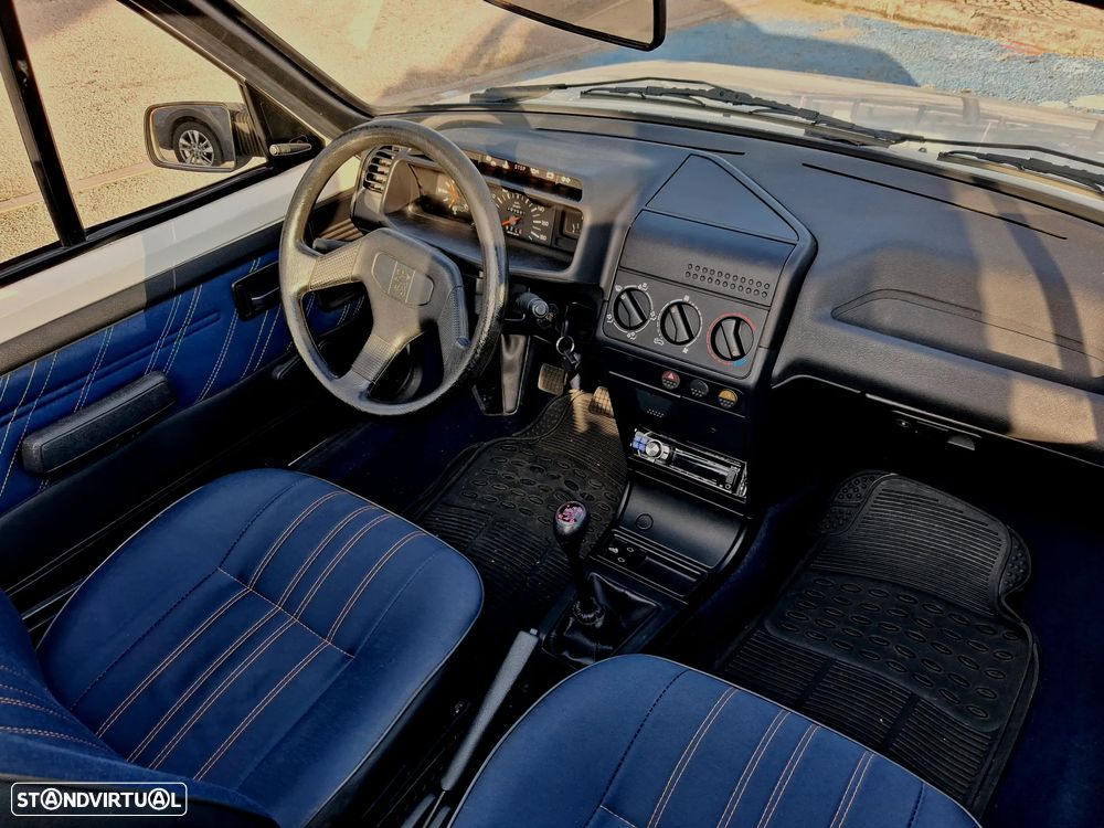 Peugeot 205 Cabrio 1.4 - 7