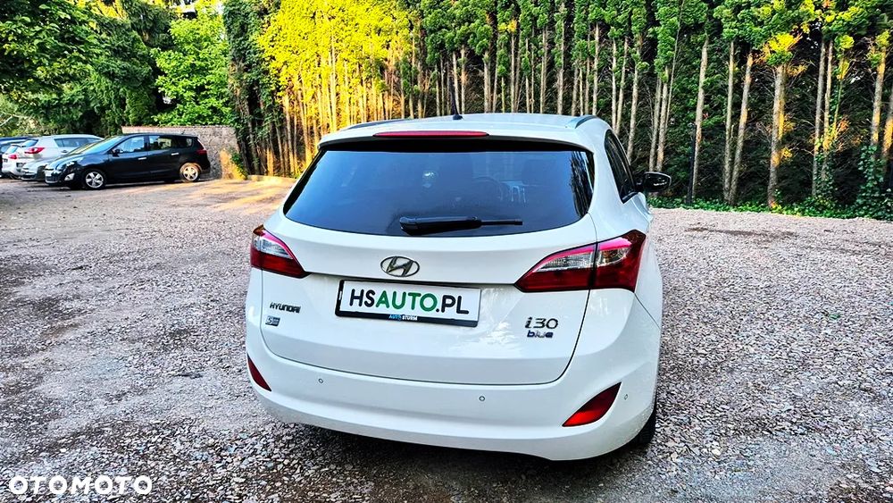 Hyundai i30 blue 1.6 GDI Style - 15