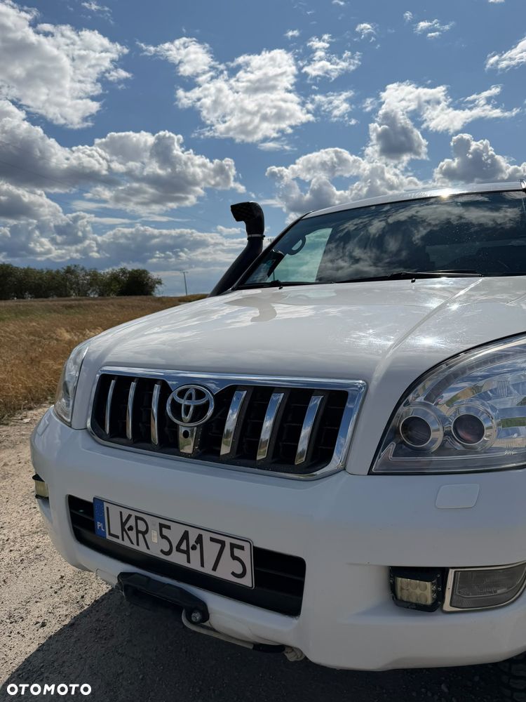 Toyota Land Cruiser - 13