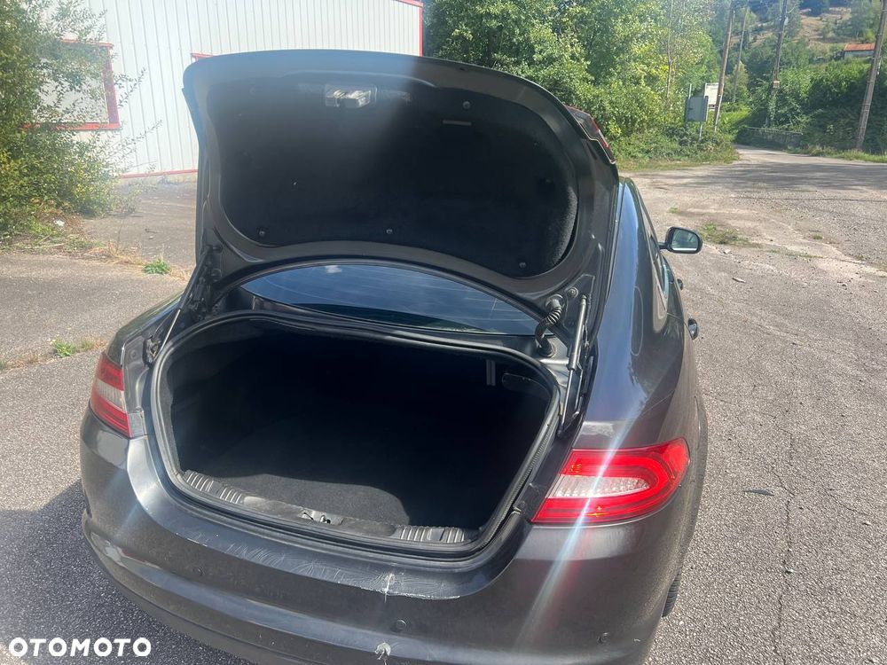 Jaguar XF 2.2 D Luxury - 7