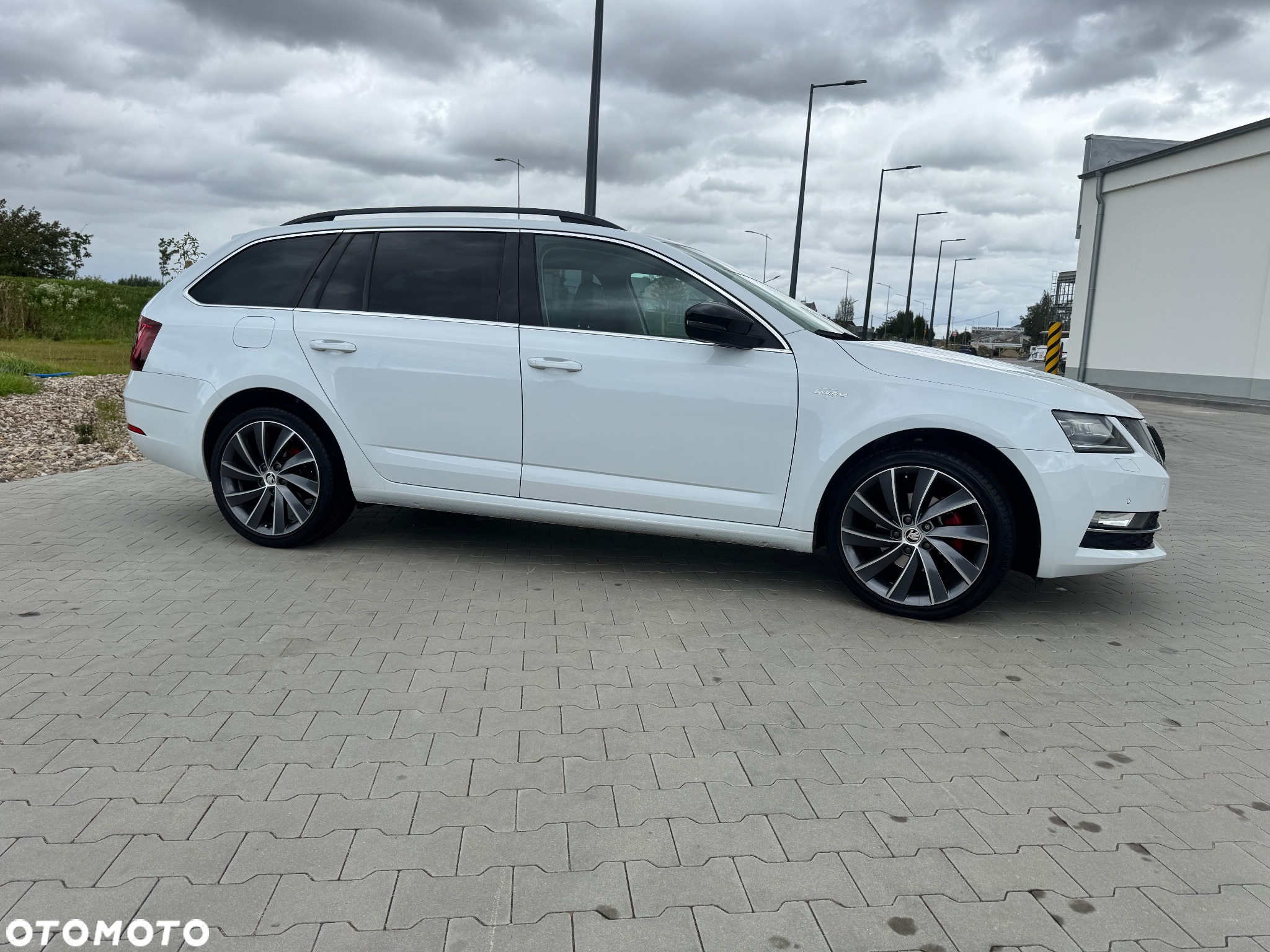 Skoda Octavia 2.0 TDI L&K - 4