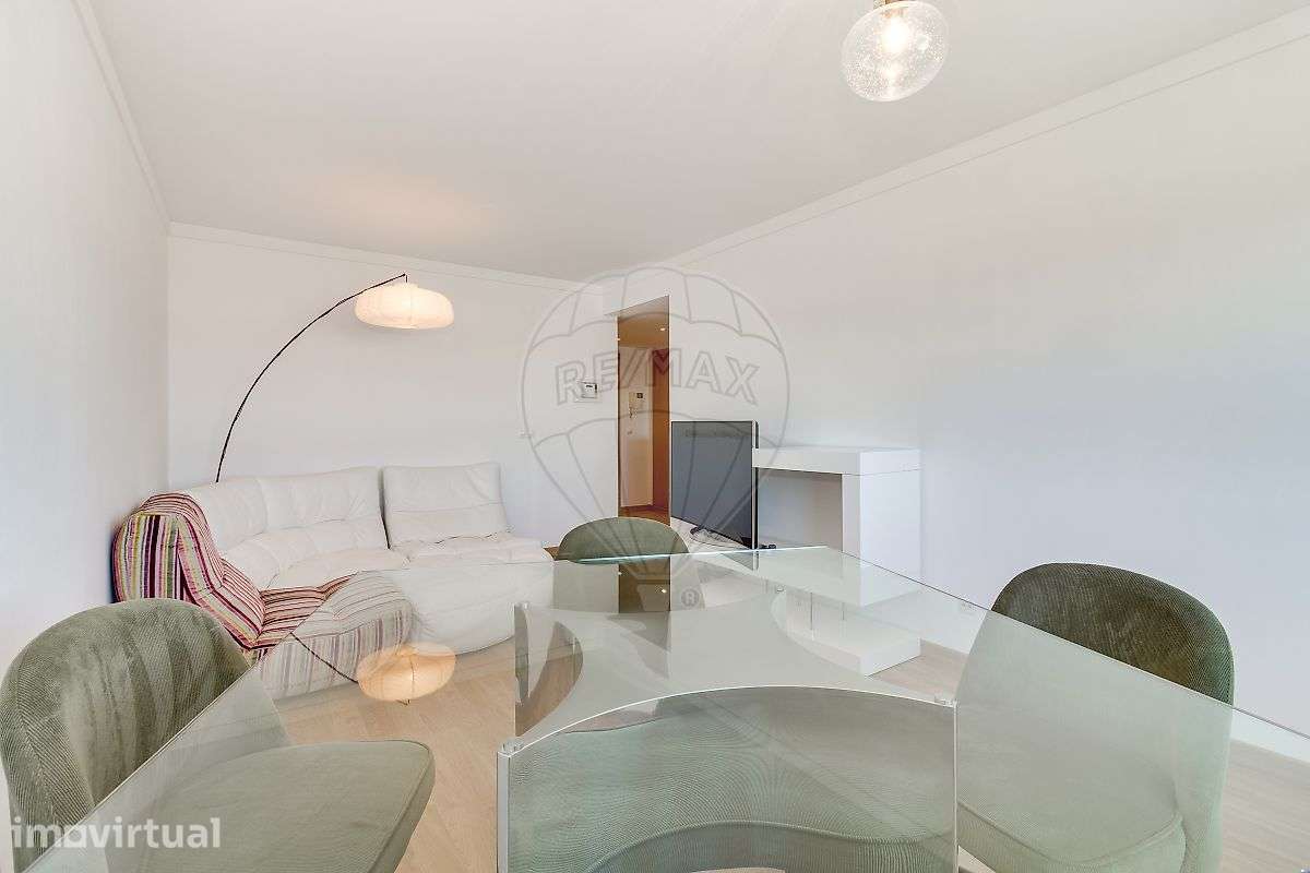 Apartamento T1 para arrendamento - Grande imagem: 2/19