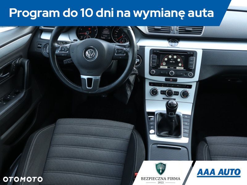 Volkswagen CC - 9
